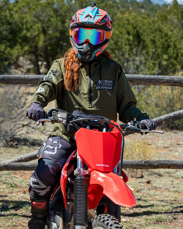 Off the Wall Pullover Windbreaker