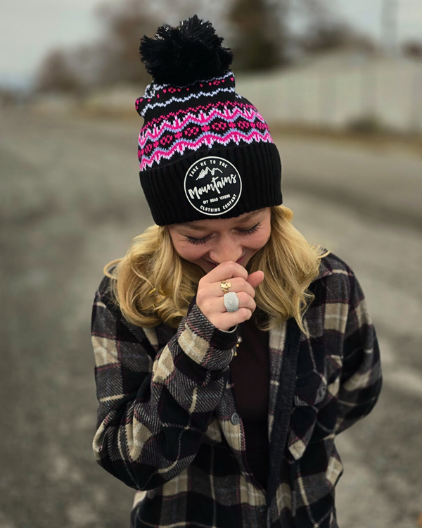 Take me to the Mountains Beanie - Black